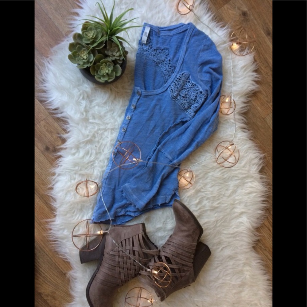 •Free People• Crochet Insert Long Sleeve